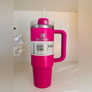 🎉LAST CHANCE🎉 Stanley 30 oz. Quencher H2.0 FlowState Tumbler Camelia